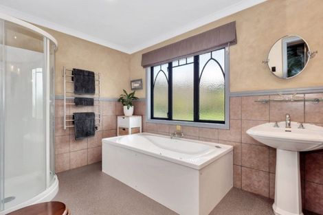 Photo of property in 9 Water Race Lane, Thames, 3577