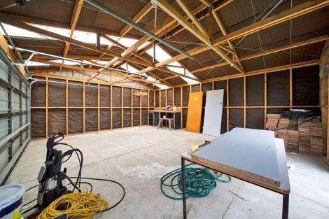 Photo of property in 8 Bone Crescent, Hawera, 4610