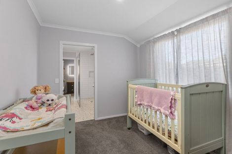 Photo of property in 4 Tawhai Crescent, Wharewaka, Taupo, 3330