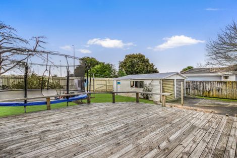 Photo of property in 7 Solo Place, Manurewa, Auckland, 2102