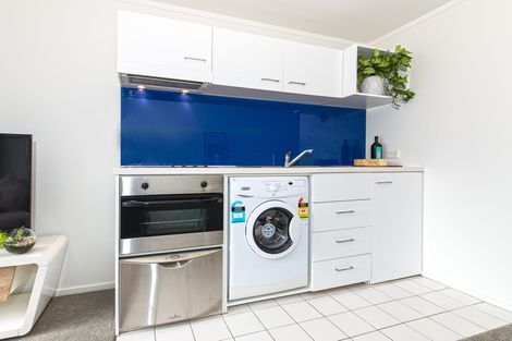 Photo of property in Waldorf Bankside Apartments, 4e/8 Bankside Street, Auckland Central, Auckland, 1010