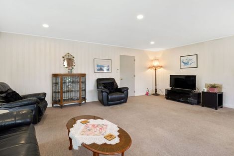 Photo of property in 9a Purdie Place, Milson, Palmerston North, 4414