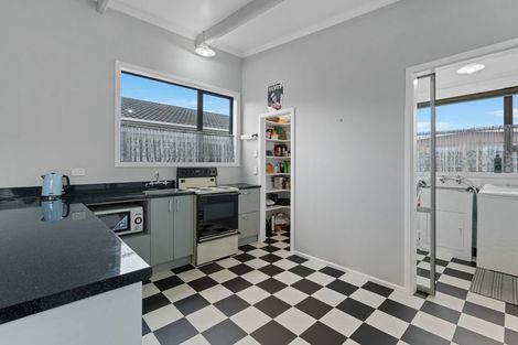 Photo of property in 24 Freyberg Street, Saint Kilda, Dunedin, 9012