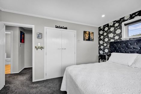 Photo of property in 2 Maire Street, Hawera, 4610