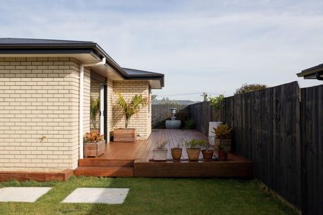 Photo of property in 4 Ash Close, Levin, 5510