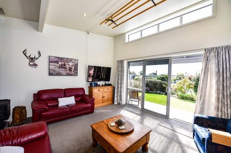 Photo of property in 24 Johnston Crescent, Haast, 7886