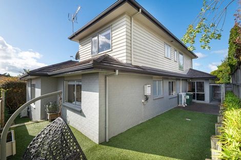Photo of property in 31 Oakway Drive, Schnapper Rock, Auckland, 0632