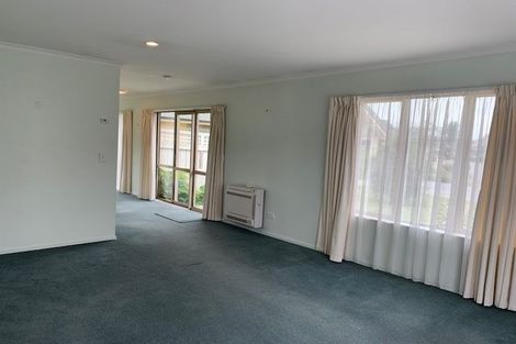 Photo of property in Sanctuary Villas, 5/294 Mairehau Road, Burwood, Christchurch, 8083