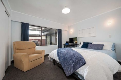 Photo of property in 40 Kent Terrace, Taradale, Napier, 4112