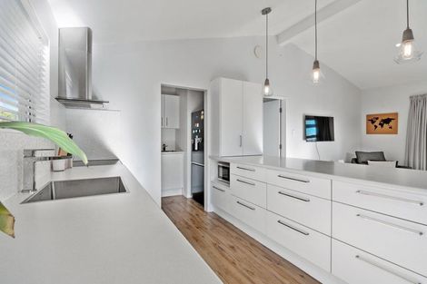 Photo of property in 12 Wilson Place, Stoke, Nelson, 7011