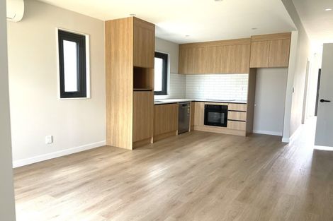 Photo of property in 11 Taukahiwi Road, Pukekohe, 2120