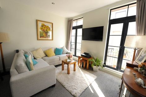 Photo of property in Dakota Buildings, 3d/5 Cheshire Street, Parnell, Auckland, 1052