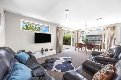Photo of property in 52 Cranford Street, St Albans, Christchurch, 8014