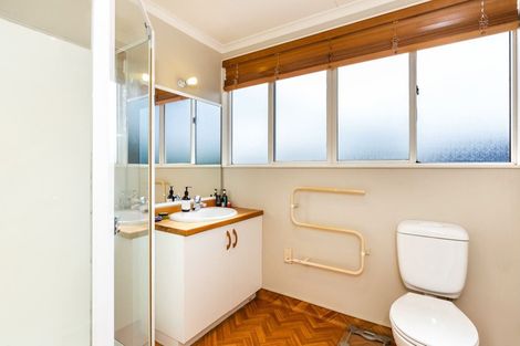 Photo of property in 27 Logan Avenue, Wharewaka, Taupo, 3330