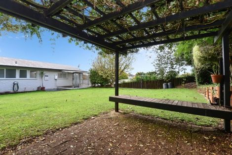 Photo of property in 77 Aberdeen Drive, Dinsdale, Hamilton, 3204