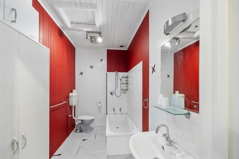 Photo of property in 29 Koutu Road, Koutu, Rotorua, 3010