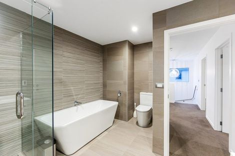 Photo of property in 21 Caldera Drive, Long Bay, Auckland, 0630