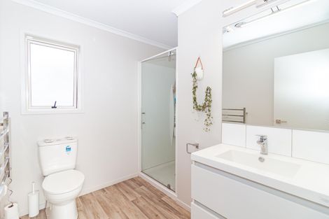 Photo of property in 15 Magnolia Crescent, Tawhero, Whanganui, 4501