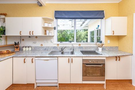 Photo of property in 6 Bristow Street, Saint Johns Hill, Whanganui, 4501