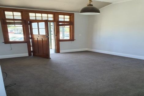 Photo of property in 43 Rifle Range Road, Dinsdale, Hamilton, 3204