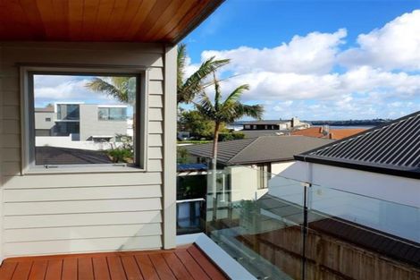 Photo of property in 6a Te Akau Crescent, Bucklands Beach, Auckland, 2012