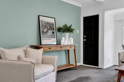 Photo of property in 21a Bracken Street, New Plymouth, 4310