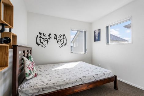 Photo of property in 1/26 Hollowout Street, Takanini, 2112