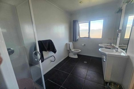 Photo of property in 115 Kirton Drive, Riverstone Terraces, Upper Hutt, 5018