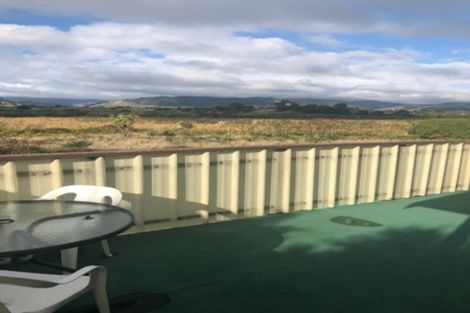 Photo of property in 34 Rutherford Drive, Waikanae Beach, Waikanae, 5036