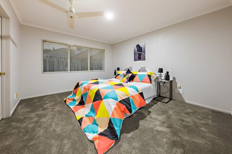 Photo of property in 31 Muirfield Street, Wattle Downs, Auckland, 2103
