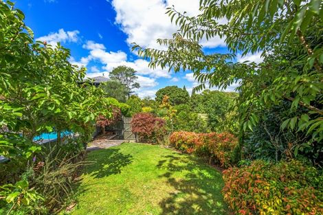 Photo of property in 33 Montgomery Terrace, Hokowhitu, Palmerston North, 4410