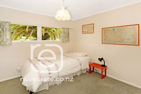 Photo of property in 21 Marlborough Avenue, Glenfield, Auckland, 0629