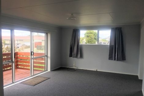 Photo of property in 92 Mavora Crescent, Heidelberg, Invercargill, 9812