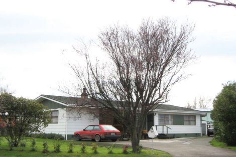 Photo of property in 8 Mangarau Crescent, Havelock North, 4130