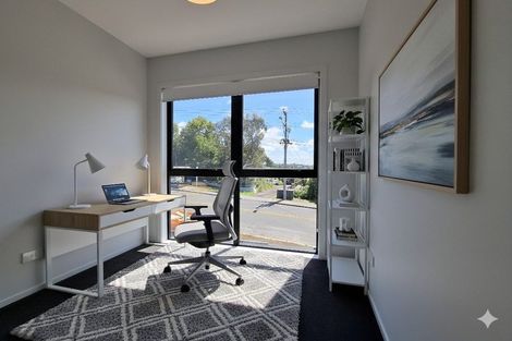 Photo of property in 72a Ocean View Road, Northcote, Auckland, 0627
