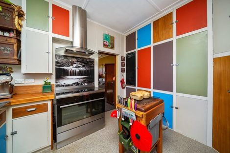 Photo of property in 7091 South Road, Warea, New Plymouth, 4381