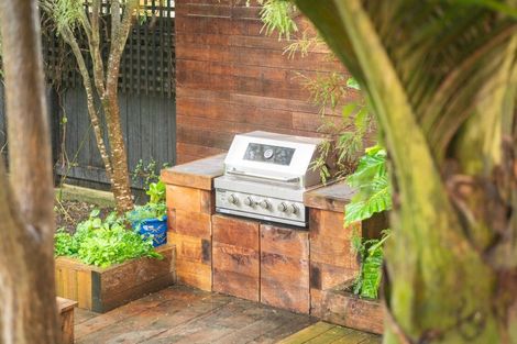 Photo of property in 1/121 Hataitai Road, Hataitai, Wellington, 6021