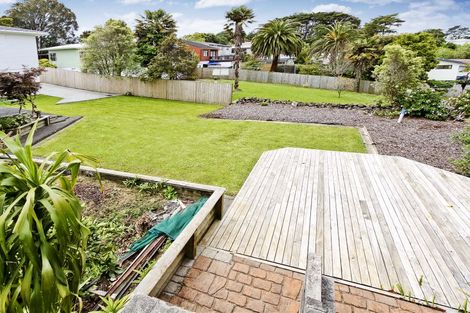 Photo of property in 79a Hobsonville Road, West Harbour, Auckland, 0618