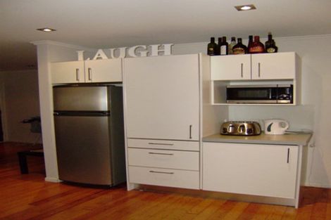 Photo of property in 4112/110 East Coast Road, Forrest Hill, Auckland, 0620