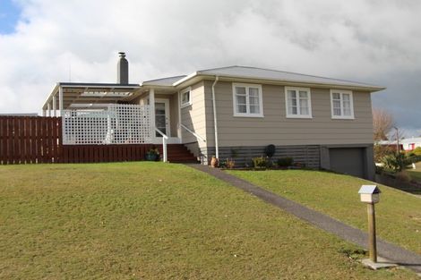 Photo of property in 194 Balmoral Drive, Tokoroa, 3420