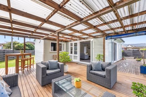 Photo of property in 34 Dyer Street, Epuni, Lower Hutt, 5011