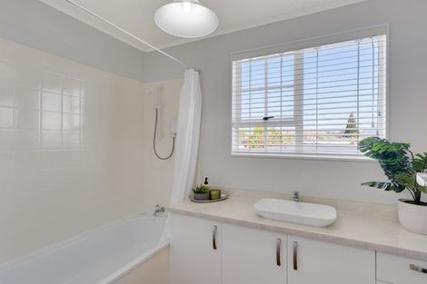 Photo of property in 2/86 Nelson Street, Springlands, Blenheim, 7201