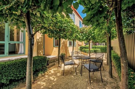 Photo of property in 64 Clifton Terrace, Fitzherbert, Palmerston North, 4410