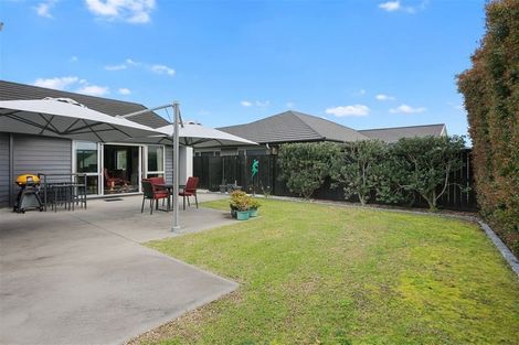 Photo of property in 40 Leeward Drive, Whitianga, 3510