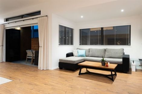 Photo of property in 33 Coast Boulevard, Papamoa Beach, Papamoa, 3118