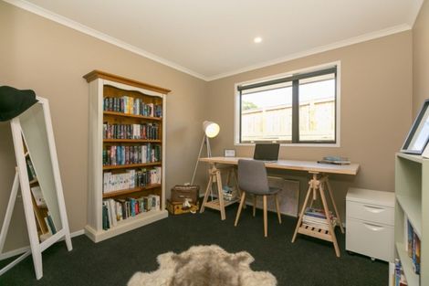 Photo of property in 54 Cyrus Street, Whalers Gate, New Plymouth, 4310