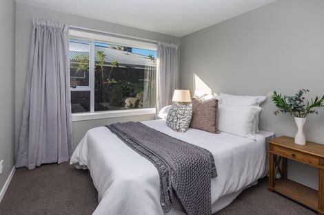 Photo of property in 19 Horton Place, Avondale, Christchurch, 8061