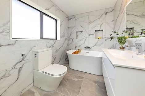 Photo of property in 37 Papareia Road, Karaka, Papakura, 2113