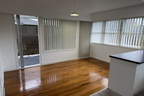 Photo of property in 163 Golf Road, Titirangi, Auckland, 0604