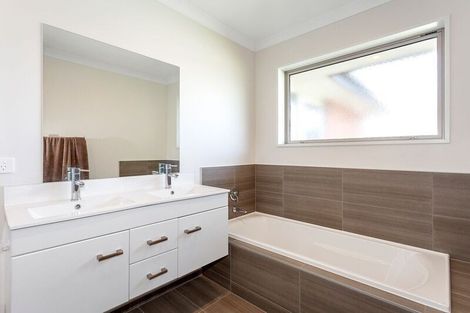 Photo of property in 22 Russ Drive, Lincoln, 7608